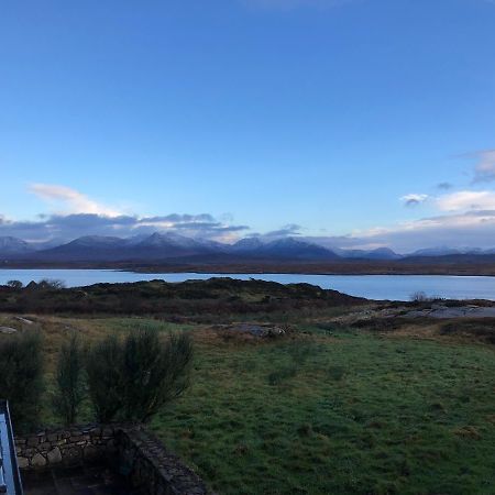 Bruion Connemara Apartment Cleggan Exterior foto