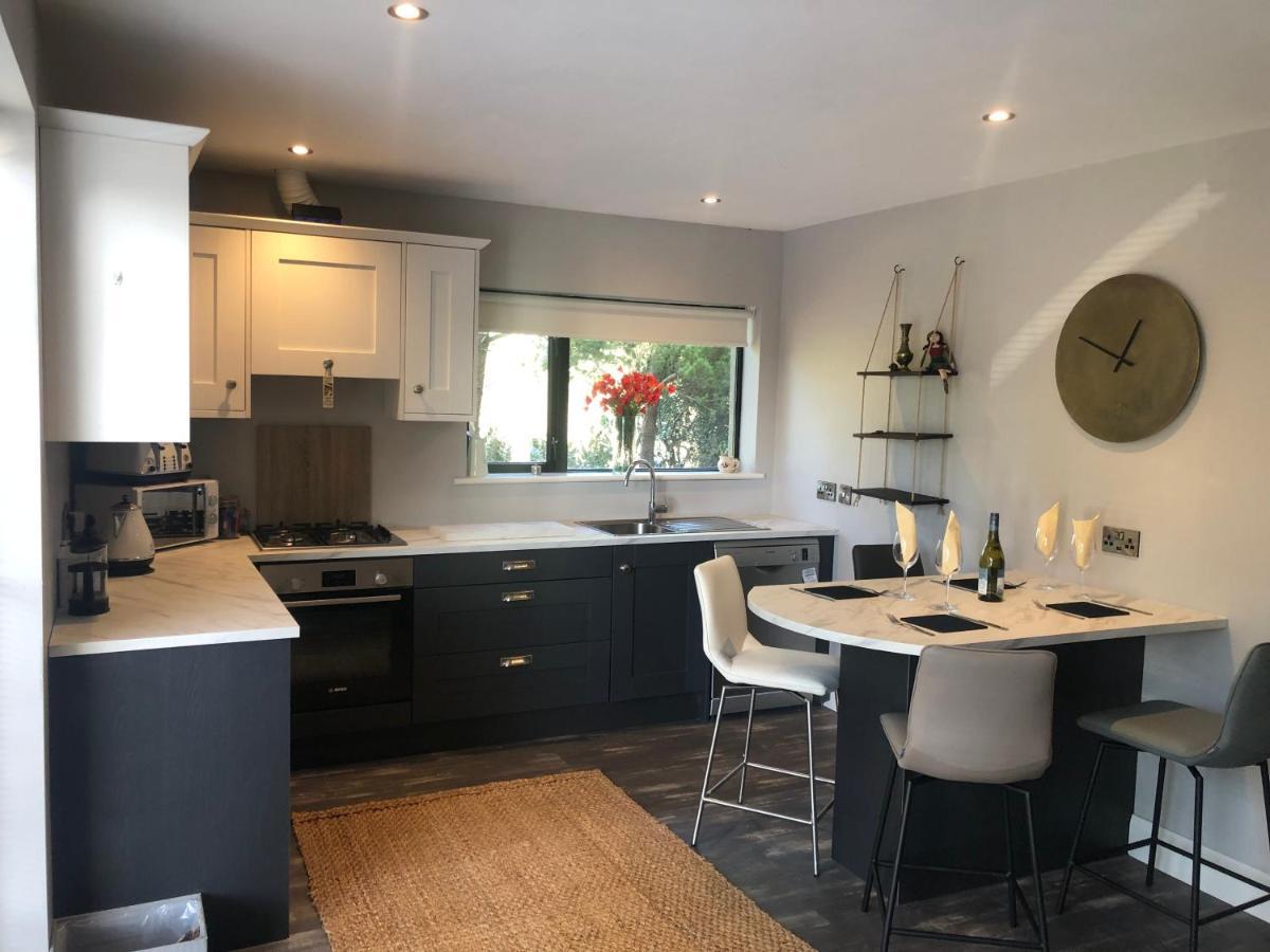 Bruion Connemara Apartment Cleggan Exterior foto