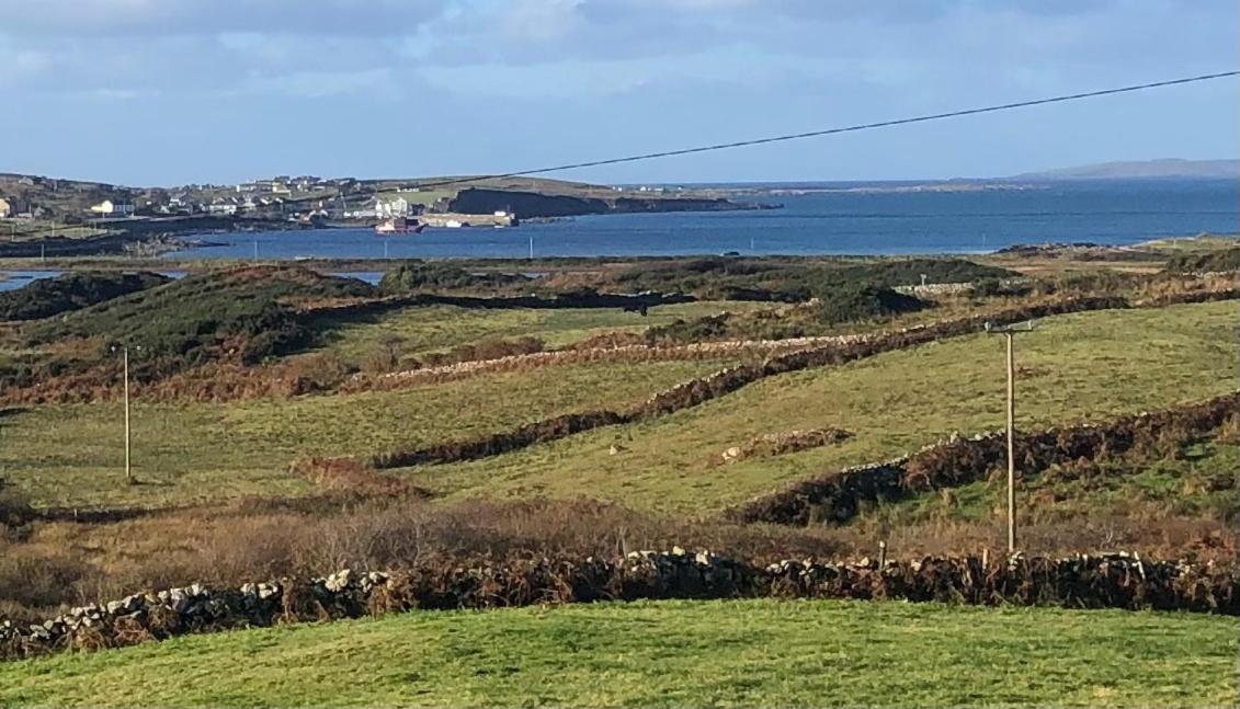 Bruion Connemara Apartment Cleggan Exterior foto