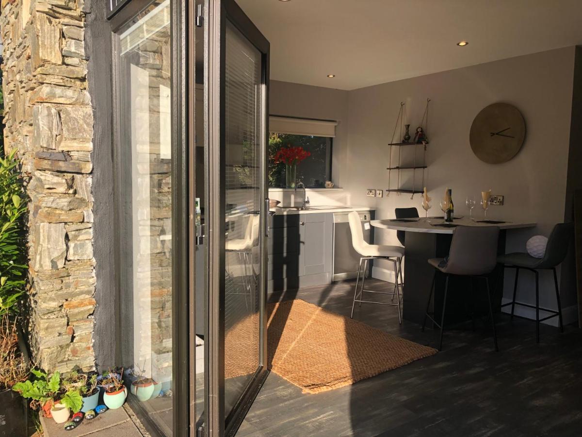 Bruion Connemara Apartment Cleggan Exterior foto