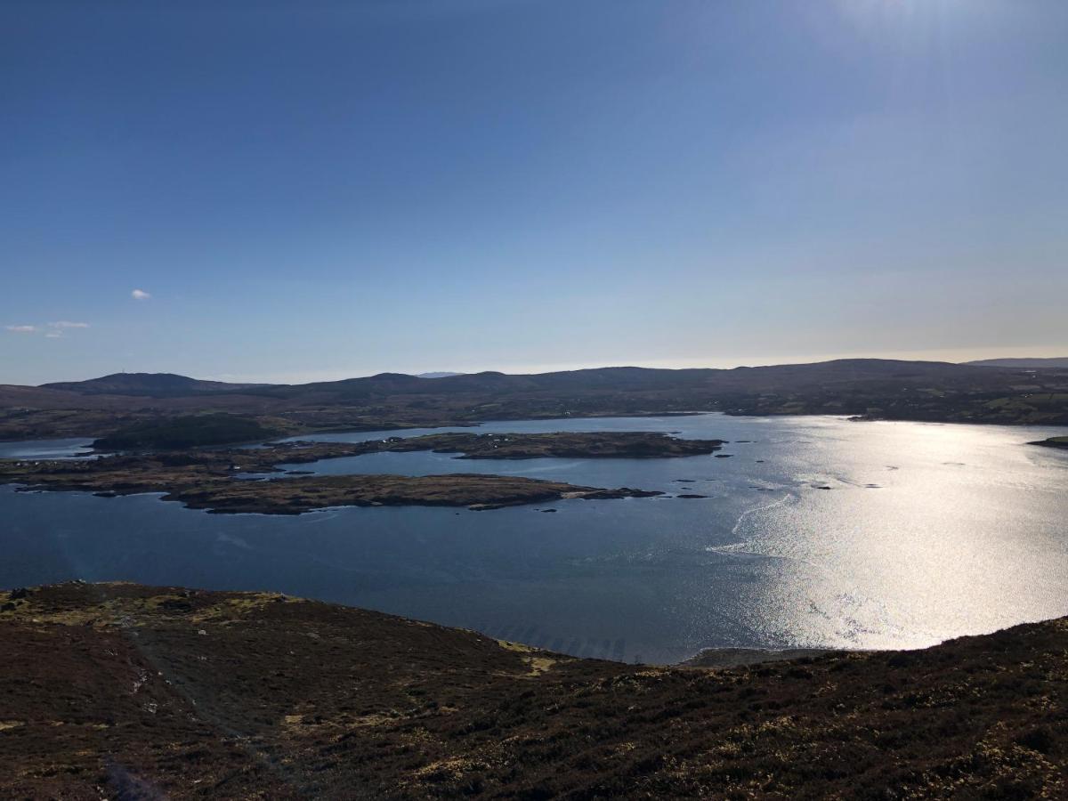 Bruion Connemara Apartment Cleggan Exterior foto